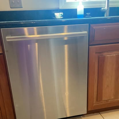 Streak-free stainless appliances